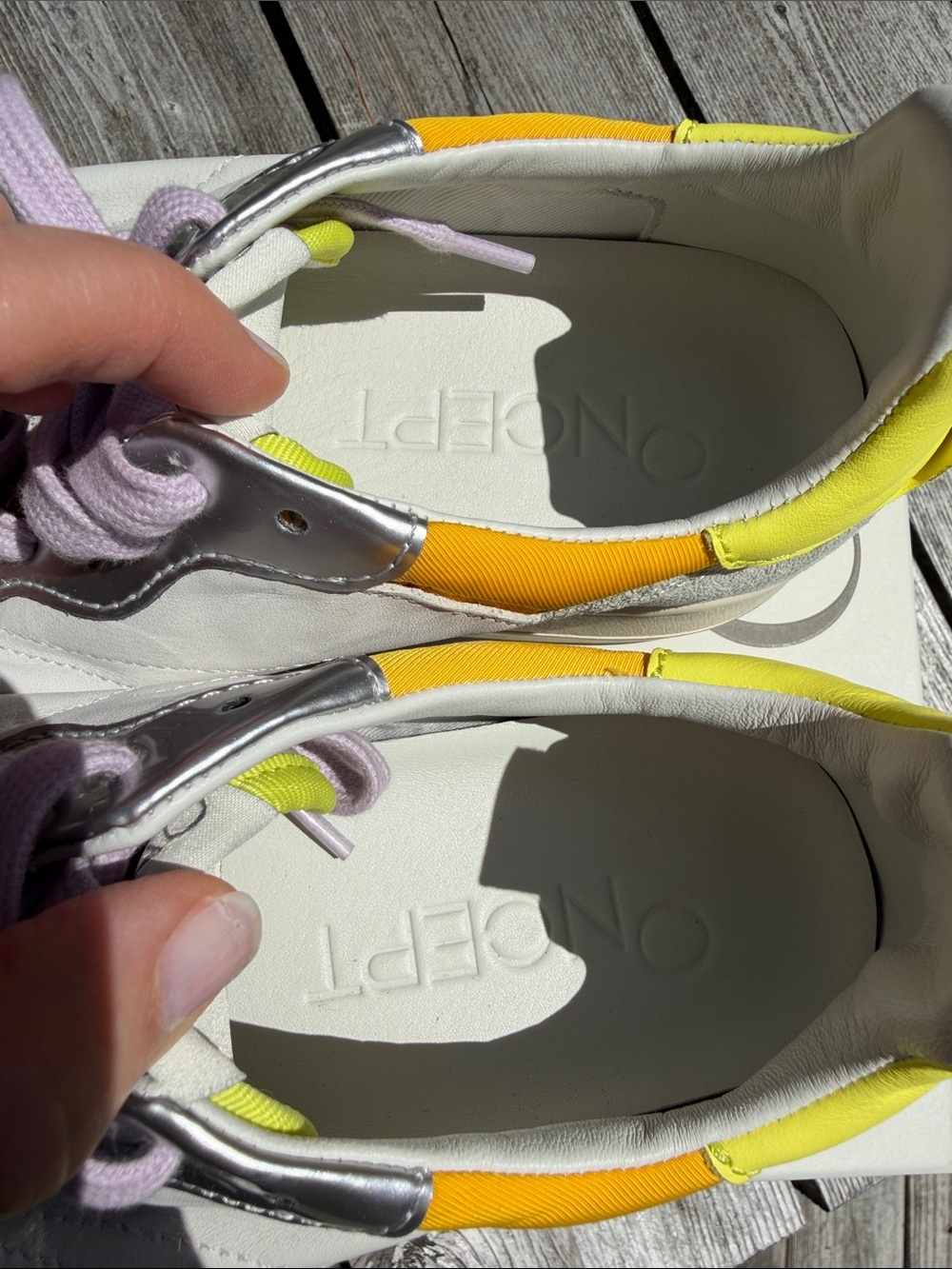 Oncept Women's Phoenix Sneakers with Lavender Laces, like new, 9 - Picture 12 of 12
